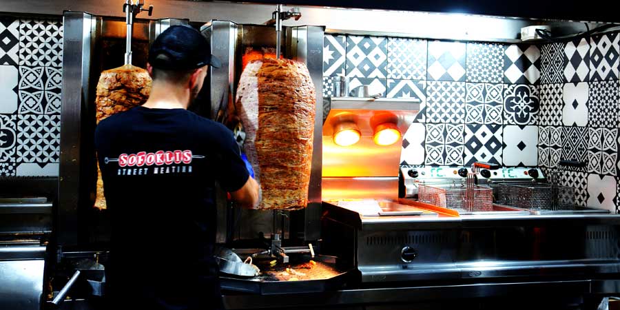 SOFOKLIS STREET MEATING franchise σουβλακια